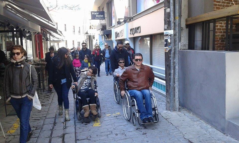 ΠΟΡΕΙΑ ΑΜΑΞΙΔΙΑ ΣΤΗΝ ΚΟΖΑΝΗ