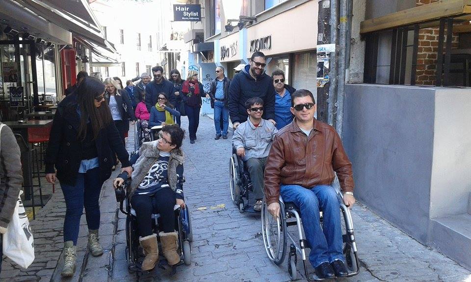 ΠΟΡΕΙΑ ΑΜΑΞΙΔΙΑ ΣΤΗΝ ΚΟΖΑΝΗ